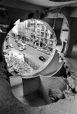 Anarchy and Architecture – Gordon Matta-Clark – MASH India